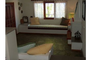 Grecia Privát Lygia, Exterior